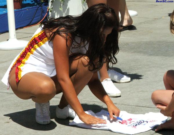 Unlike the Dodgers, the Song Girls won’t get attacked for ignoring autograph-seekers.