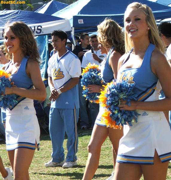Is this the Unofficial Headquarters of UCLA Cheerleader photos, or WHAT??