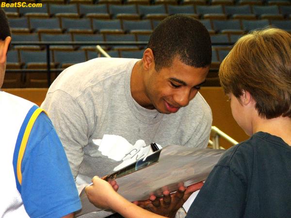 The Moose is Loose — Mustafa probably signed 100 autographs after winning the Washington game.