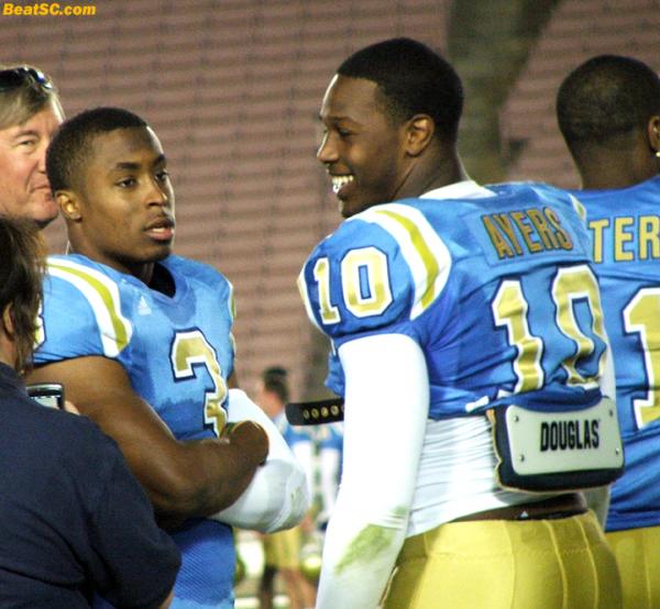 #10 - Akeem Ayers, Linebacker.