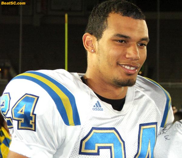 #24 - Christian Ramirez, H-Back.