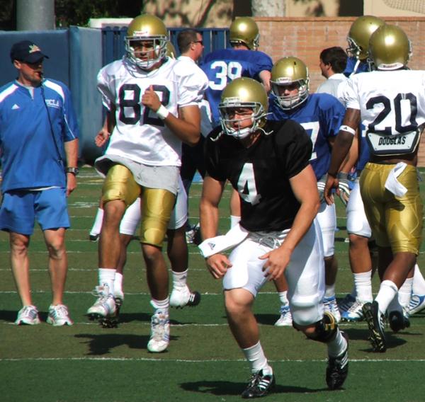 #4 (Offense) - Kevin Prince, Quarterback.