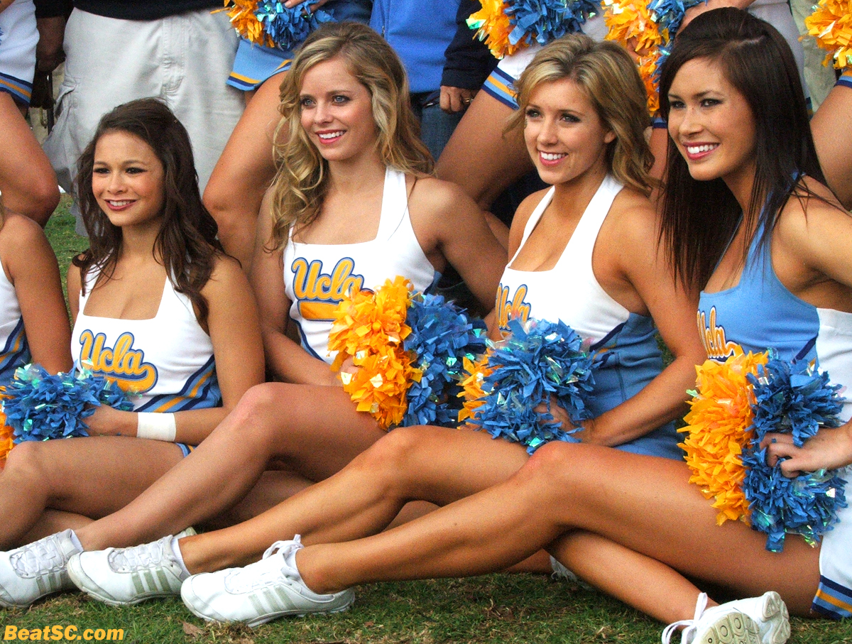 UCLA Spirit Squad 2009 — dev09fb-309 | The Trojan-Haters Club